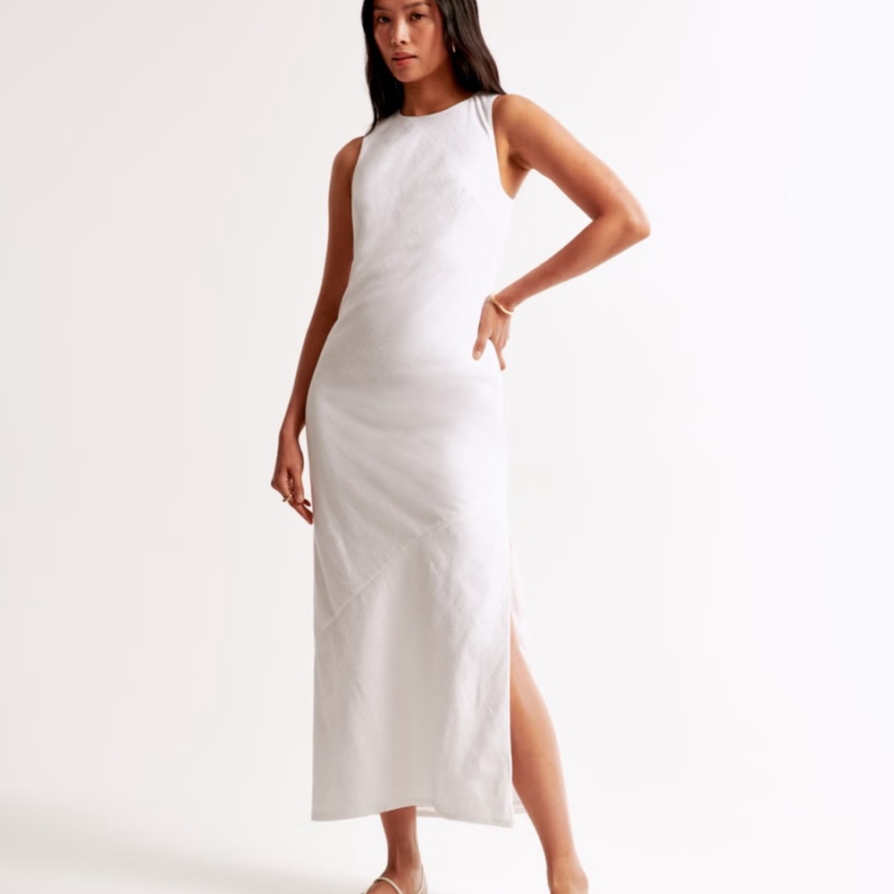 Abercrombie & Fitch High-Neck Linen-Blend Maxi Dress